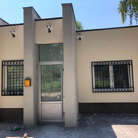 Apartment Tesla Pančevo Eksteriør billede